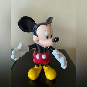 Vintage posable Micky figure!